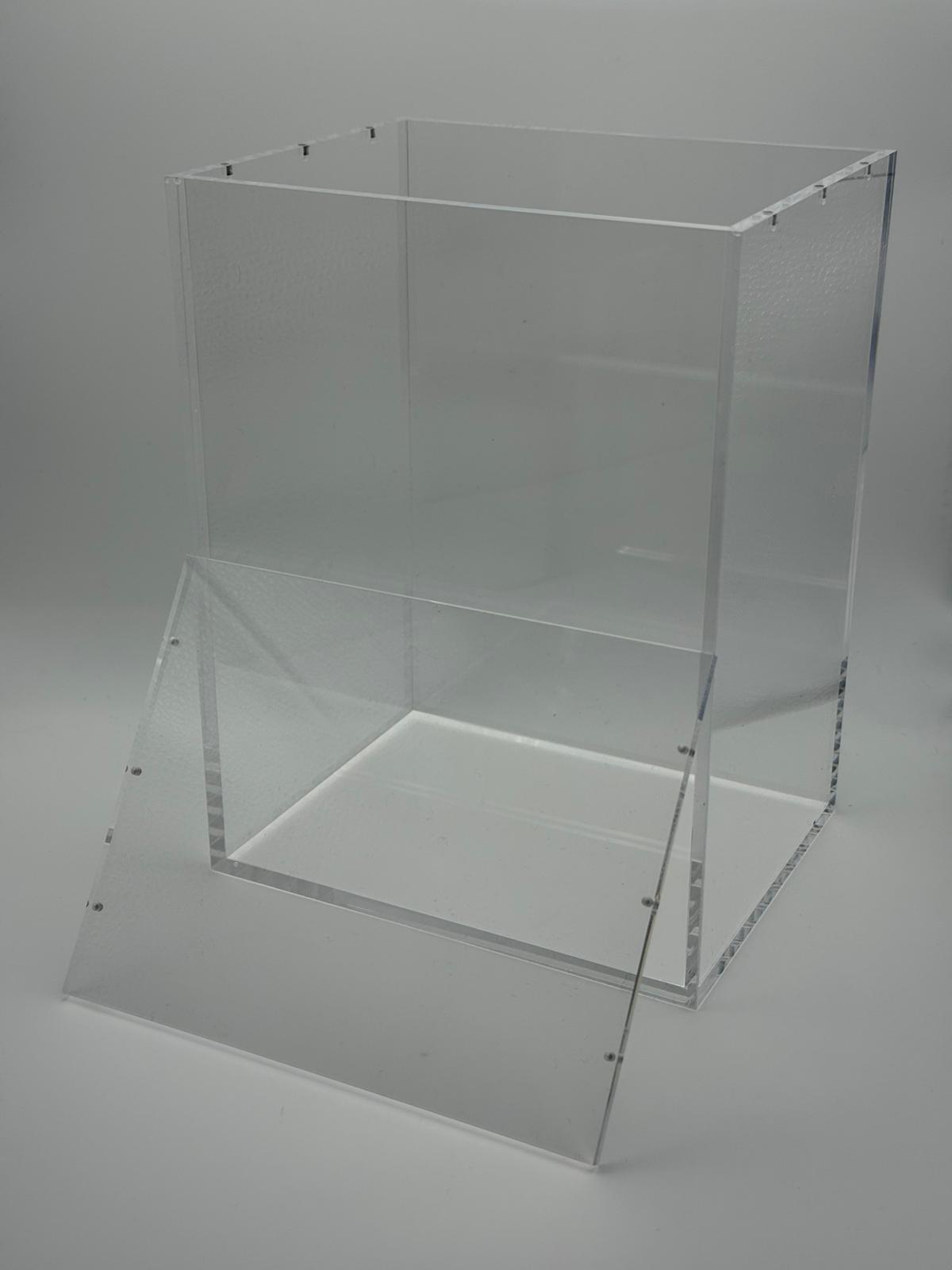 One Piece Card Game Double Pack Display Acrylic Case - Chill Of The Chase