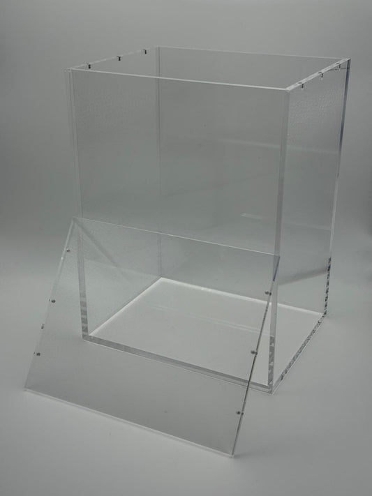 One Piece Card Game Double Pack Display Acrylic Case - Chill Of The Chase